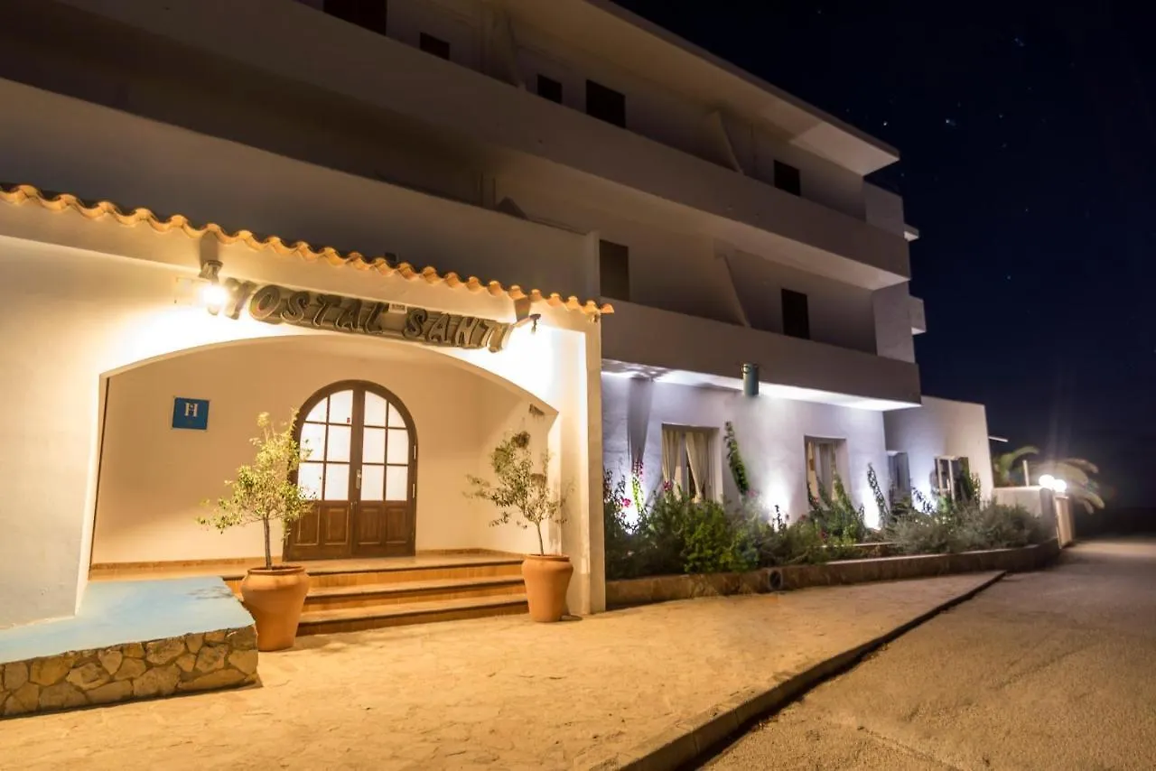 Hostal Santi Playa Migjorn 0*, Es Calo (Formentera) Spain